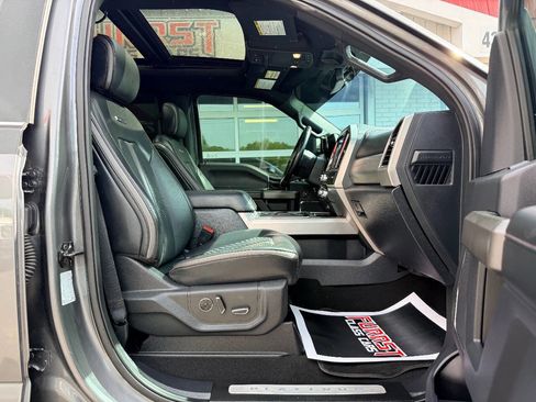 Used 2022 Ford F450 Platinum w/ FX4 Off-Road Package image 56