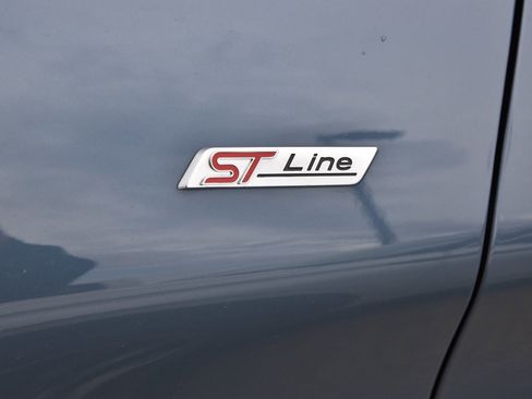 Certified 2025 Ford Explorer ST-Line w/ Premium Package image 10