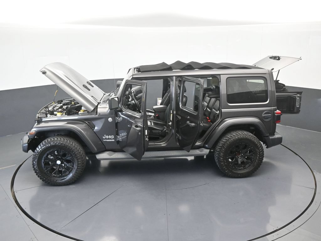 Used 2018 Jeep Wrangler Unlimited Sahara AWD/4WD image 63