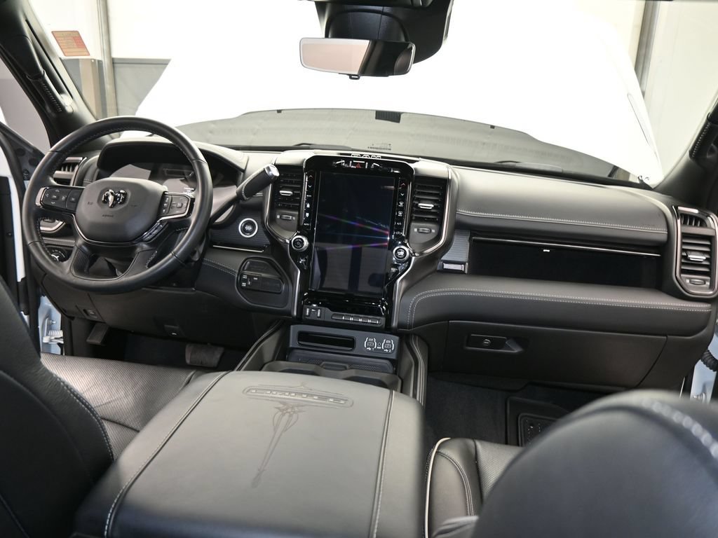 Used 2024 RAM 2500 Limited AWD/4WD image 43