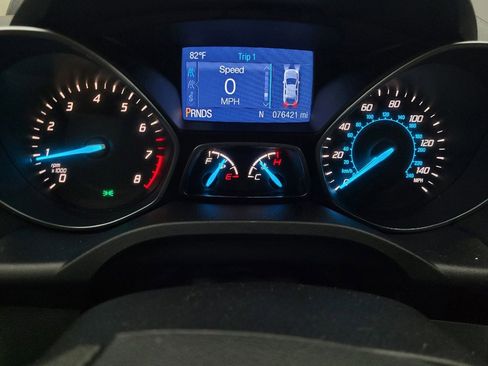 Used 2015 Ford Escape SE FWD image 23