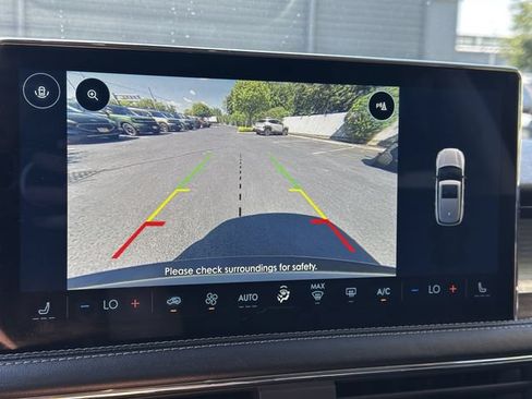 Certified 2023 Lincoln Corsair AWD image 22