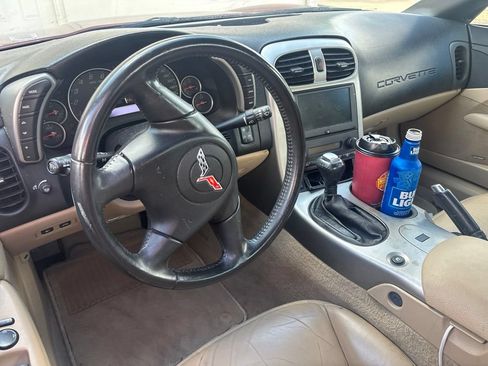 Used 2005 Chevrolet Corvette Convertible w/ Preferred Equipment Group RWD image 6