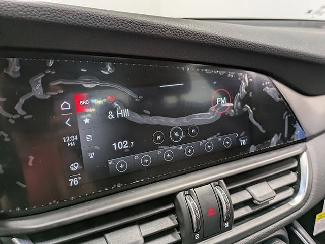 Used 2025 Alfa Romeo Giulia w/ Driving Assist Package RWD image 14