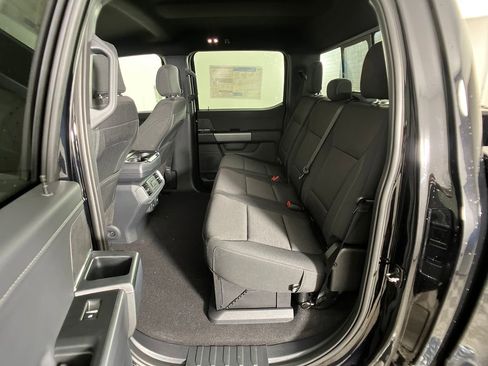 New 2025 Ford F150 XLT w/ Equipment Group 302A MID image 31