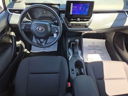 Used 2024 Toyota Corolla LE FWD image 8