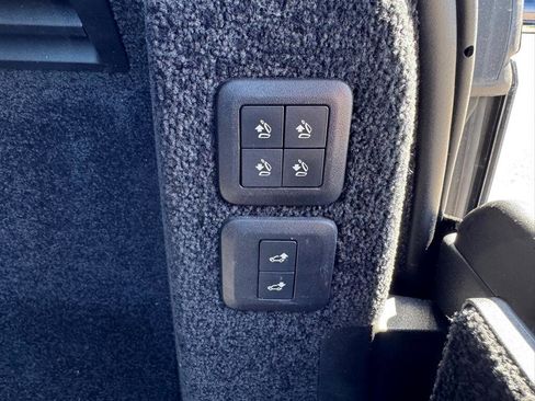 Used 2018 Land Rover Range Rover Supercharged image 33