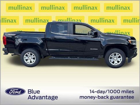 Used 2017 Chevrolet Colorado LT w/ LT Convenience Package AWD/4WD image 2