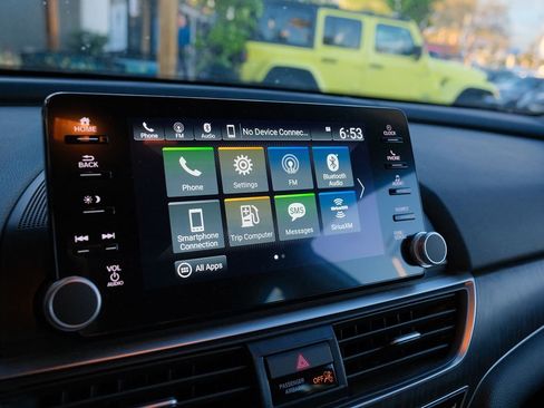 Used 2022 Honda Accord EX-L image 22