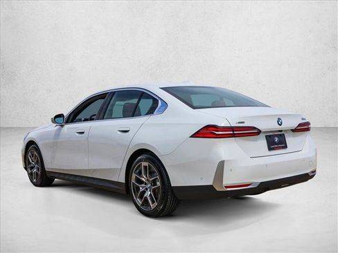 New 2027 BMW 530i xDrive w/ Premium Package AWD/4WD image 7