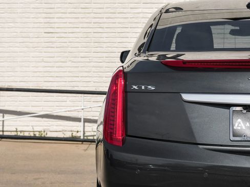 Used 2017 Cadillac XTS Premium Luxury w/ Driver Assist Package image 46