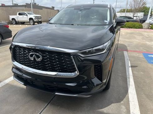 Used 2024 INFINITI QX60 Sensory w/ Vision Package image 2