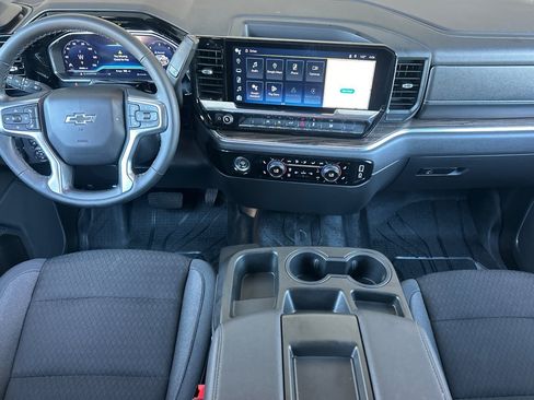 Used 2024 Chevrolet Silverado 1500 RST RWD image 12