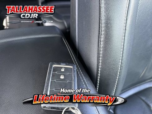 Used 2022 Jeep Grand Cherokee L Limited w/ Luxury Tech Group II AWD/4WD image 36