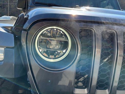 Used 2020 Jeep Gladiator Rubicon image 31