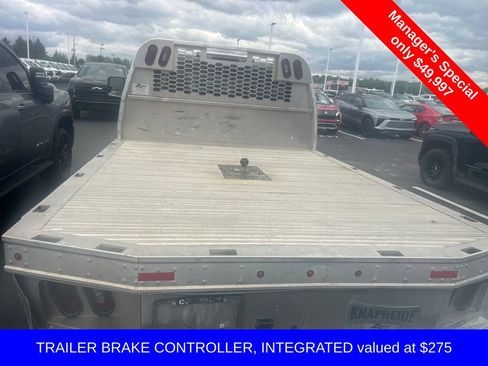 Used 2023 Chevrolet Silverado 3500 W/T w/ WT Convenience Package AWD/4WD image 4