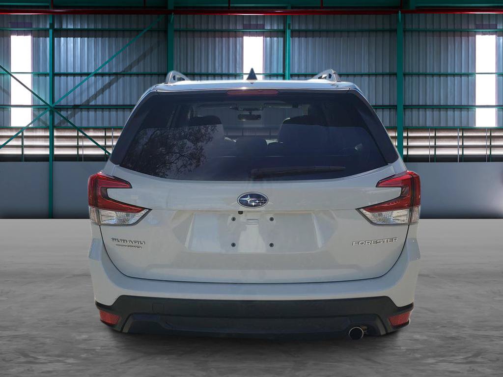 Used 2024 Subaru Forester Limited AWD/4WD image 4