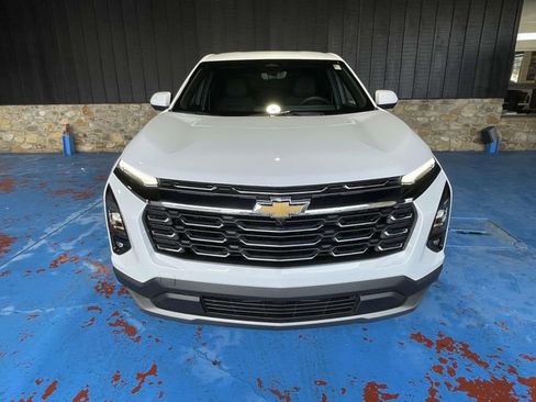 New 2026 Chevrolet Equinox LT w/ Safety and Technology Package image 2