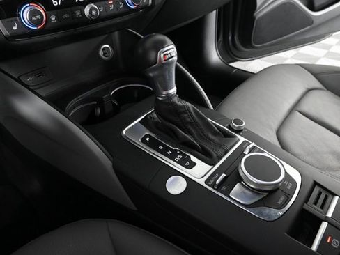 Used 2018 Audi A3 2.0T Premium image 26