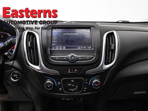 Used 2022 Chevrolet Equinox LT AWD/4WD image 11