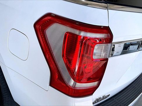 Used 2020 Ford Expedition XLT w/ Equipment Group 201A image 13