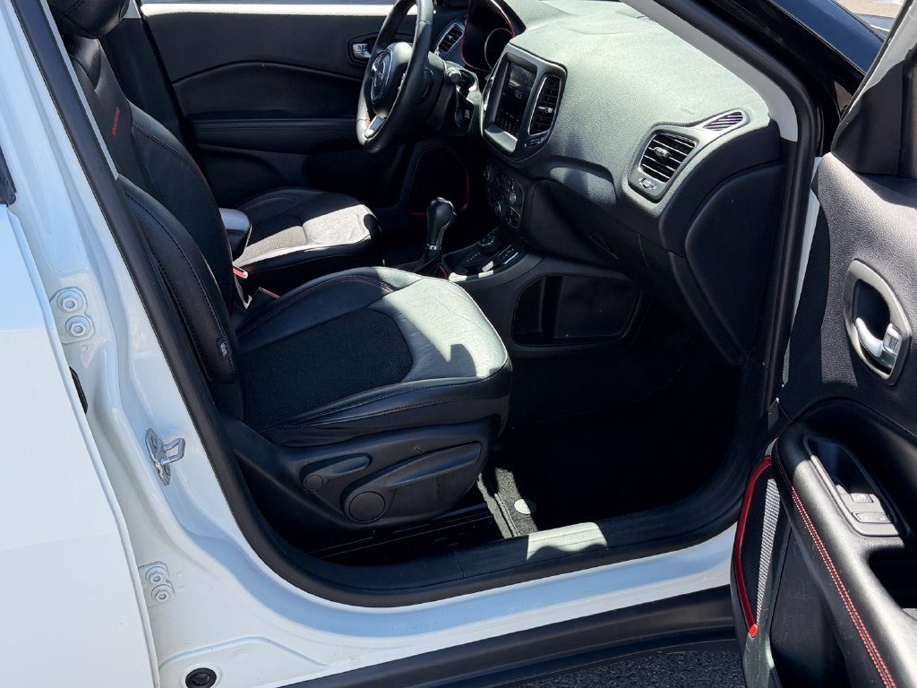 Used 2021 Jeep Compass Trailhawk AWD/4WD image 22