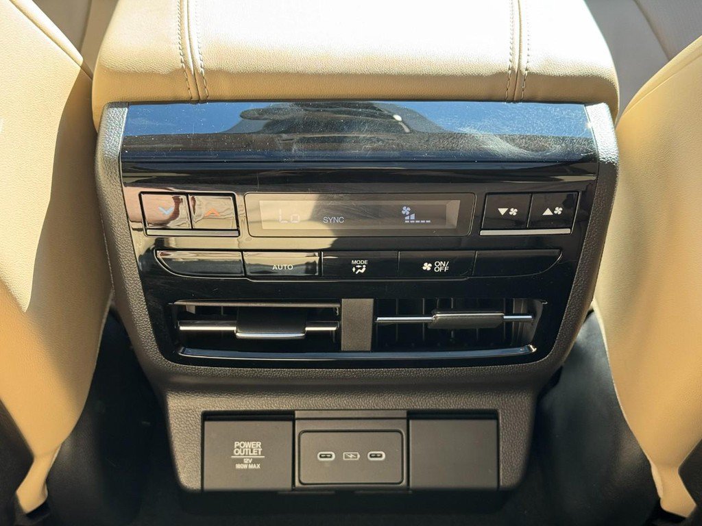Certified 2026 Acura MDX w/ Technology Package AWD/4WD image 15