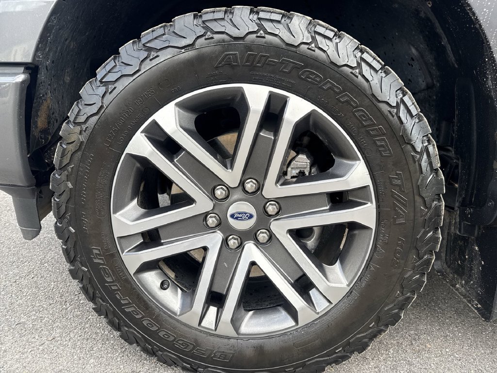 Used 2021 Ford F150 XL w/ STX Appearance Package AWD/4WD image 8