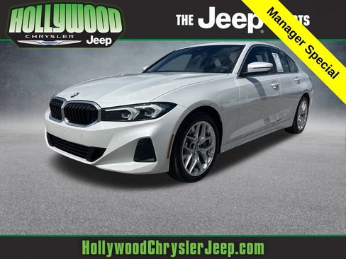 Used 2025 BMW 330i xDrive Sedan image 1