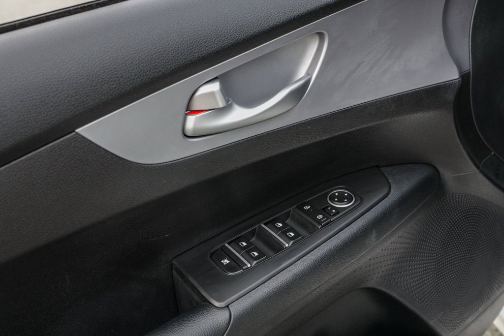 Used 2024 Kia Forte LXS FWD image 15