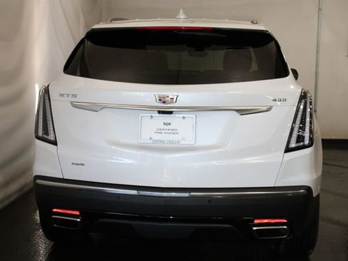 Certified 2024 Cadillac XT5 Sportv w/ Technology Package AWD/4WD image 6