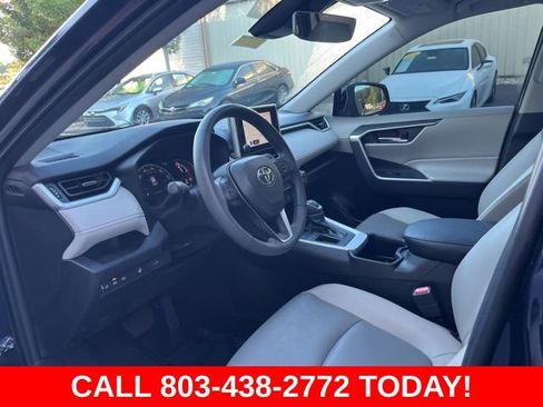 Used 2023 Toyota RAV4 XLE Premium FWD image 6