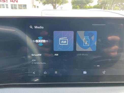 Used 2025 Hyundai Santa Fe SEL AWD/4WD image 28