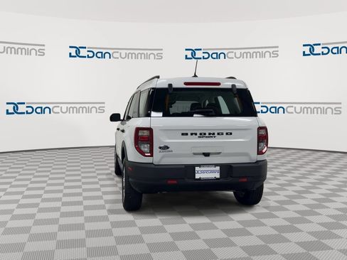 Used 2023 Ford Bronco Sport AWD/4WD image 7