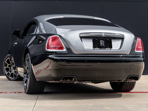 Used 2018 Rolls-Royce Wraith RWD image 9