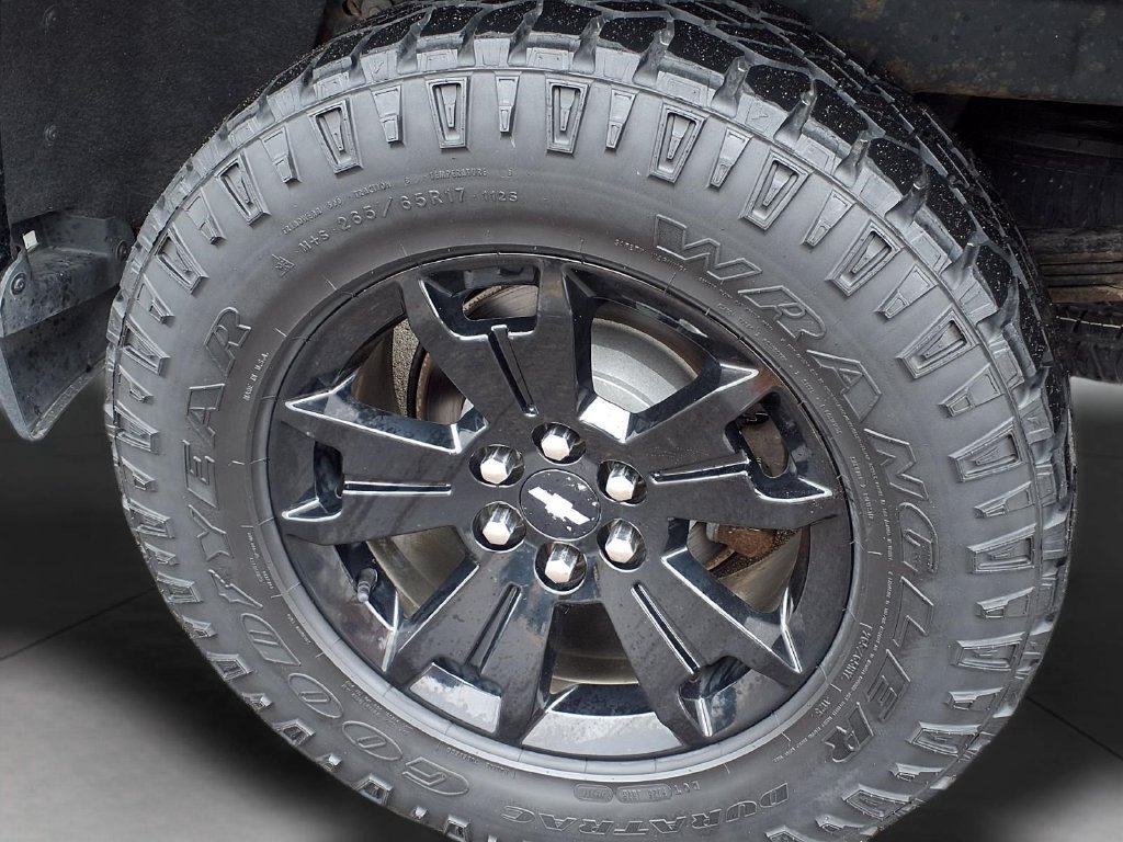 Used 2018 Chevrolet Colorado Z71 w/ Z71 Midnight Edition AWD/4WD image 8