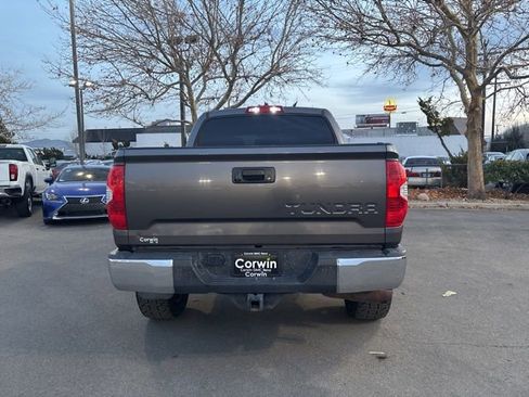 Used 2015 Toyota Tundra SR5 image 5