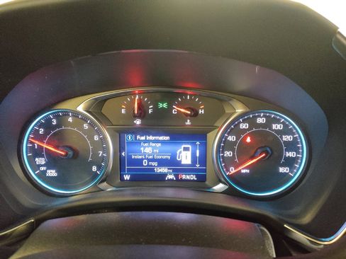 Used 2024 Chevrolet Equinox LT image 23