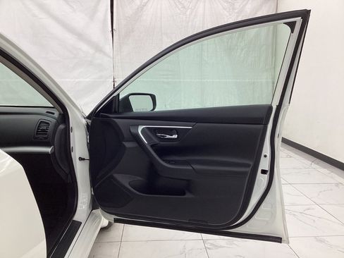 Used 2018 Nissan Altima 2.5 S w/ S Convenience Package FWD image 19