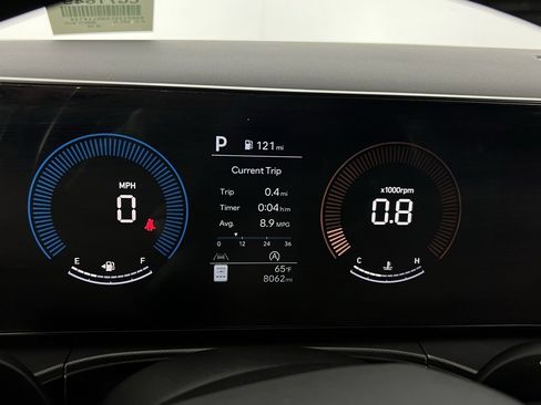 Used 2025 Hyundai Santa Fe SE image 16