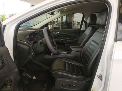 Used 2017 Ford Escape Titanium AWD/4WD image 13