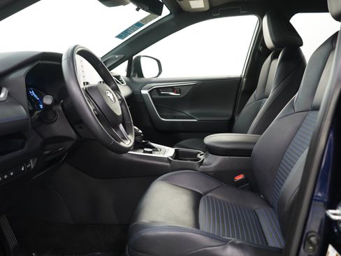 Used 2020 Toyota RAV4 XSE AWD/4WD image 21