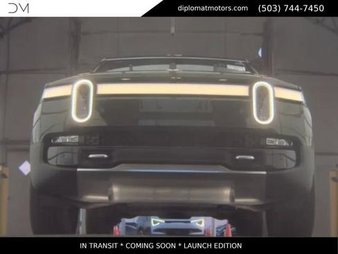 Used 2023 Rivian R1S Launch Edition AWD/4WD image 3