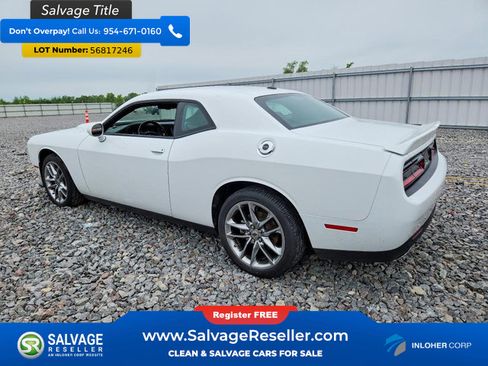 Used 2022 Dodge Challenger GT AWD/4WD image 3