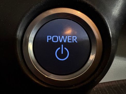 Used 2021 Toyota Sienna LE image 15