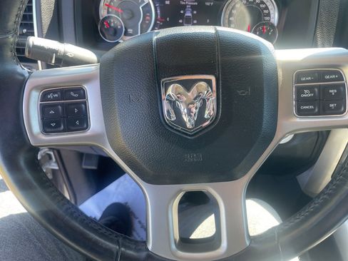 Used 2017 RAM 1500 Laramie w/ Convenience Group image 22