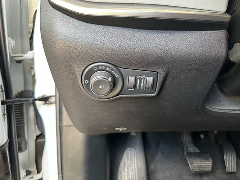 Used 2025 Jeep Compass Limited AWD/4WD image 23
