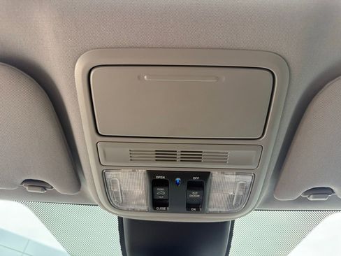 Used 2022 Honda Odyssey EX-L image 21