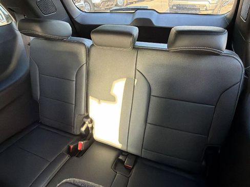 New 2026 Chevrolet Traverse LT image 17