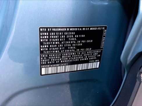 Used 2019 Volkswagen Tiguan SE w/ Panoramic Sunroof Package image 33